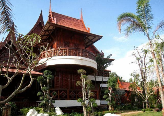 Jaroenrat Resort Samut Songkhram Habitación foto